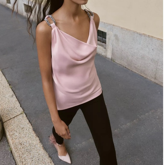 Zara Tops - Zara jewel station pink top